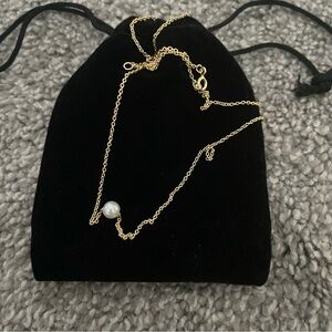 Dainty Faux Pearl Necklace